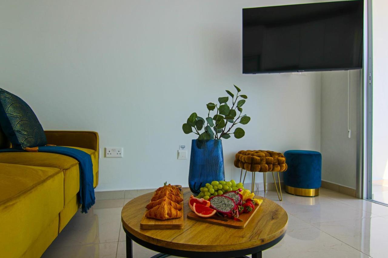 Апартаменти Phaedrus Living: Seaview Gold Flat Lighthouse 48 Пафос Екстер'єр фото